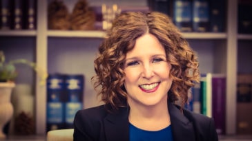 Cari Pines
